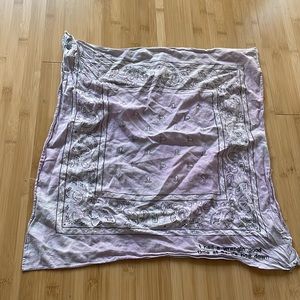 Sara embroidered bandana